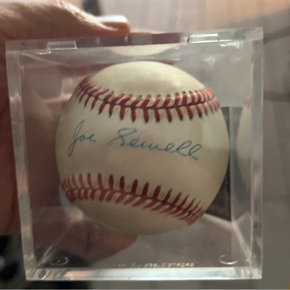 Authentic Joe Sewell, autographed baseball